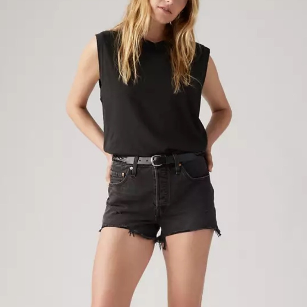 Levi’s black ripped cotton denim 501 shorts size 26 distressed high waist